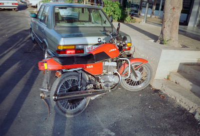 Jawa
350 Jawa
